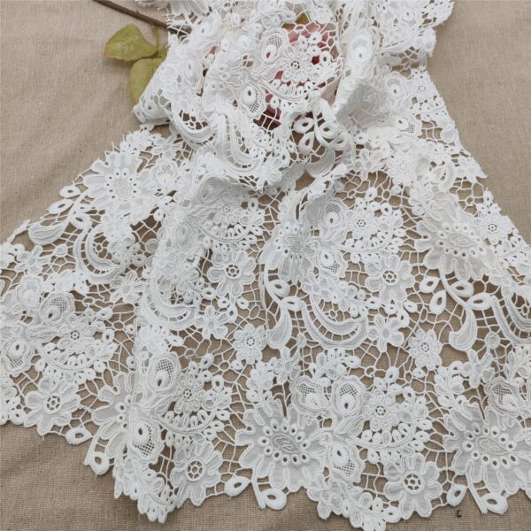 delicate polyester gentle lace fabric for wedding evening dresses