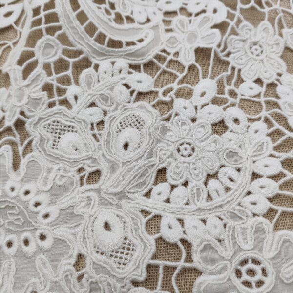 delicate polyester gentle lace fabric for wedding evening dresses