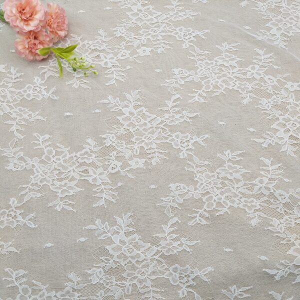 high quality fancy style polyester lace fabric knitted for party weddings clothing