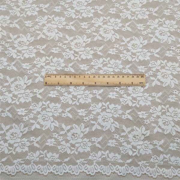 100% polyester lace fabric knitted for party weddings clothing