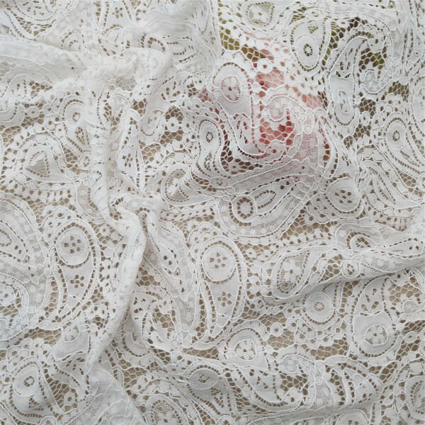 100% polyester lace fabric knitted for party weddings clothing