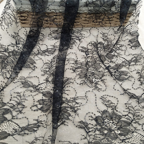 factory direct sales low price white nylon lace fabric with flower (复制)